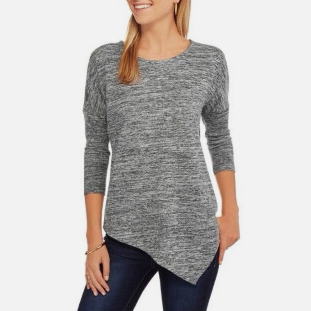 89th & Madison Asymmetrical Top‎